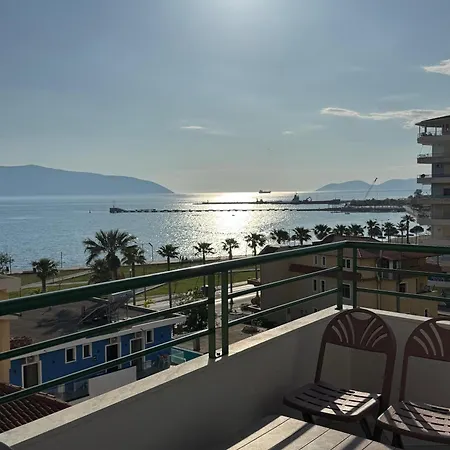 Bright Seaside Apartment, 100m From The With Sea Views * Vlore