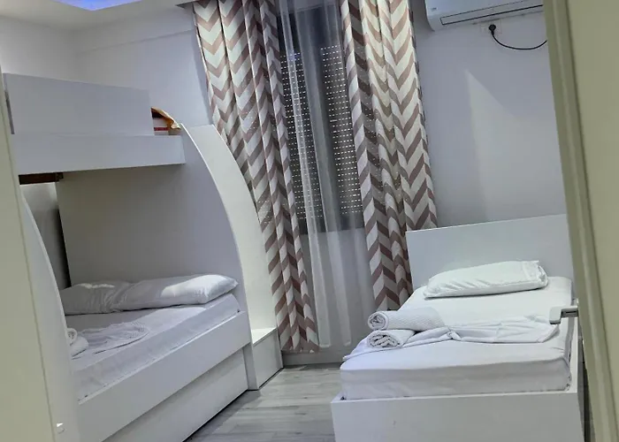 Apartament Bright Seaside Apartment, 100m From The With Sea Views